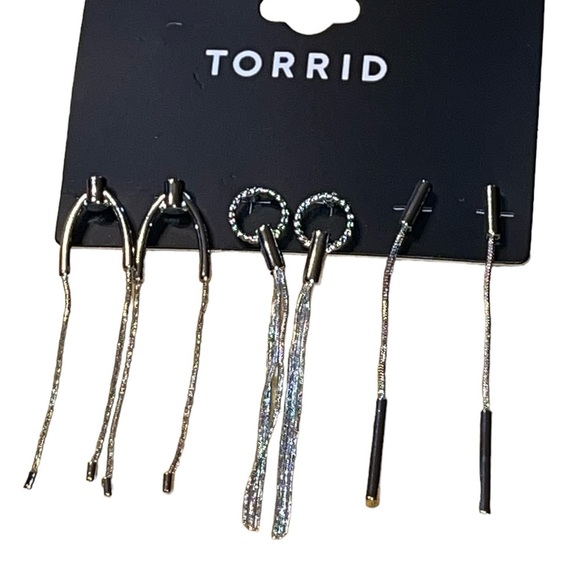 Linear Earring Set - Picture 5 of 5